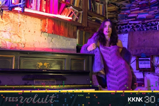 As die mooi aan ons haak